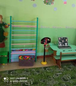 1 младшая группа (учебно-развивающая зона)